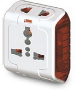 best universal travel adapter in india